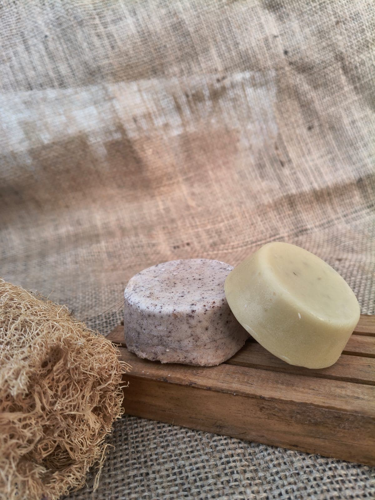 Shampoo sólido · cabello débil